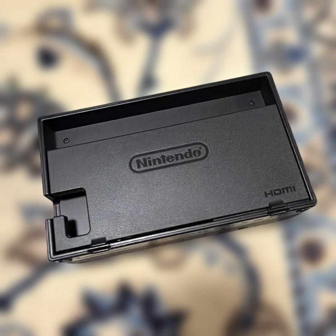 Nintendo Switch 本体、ドック付き