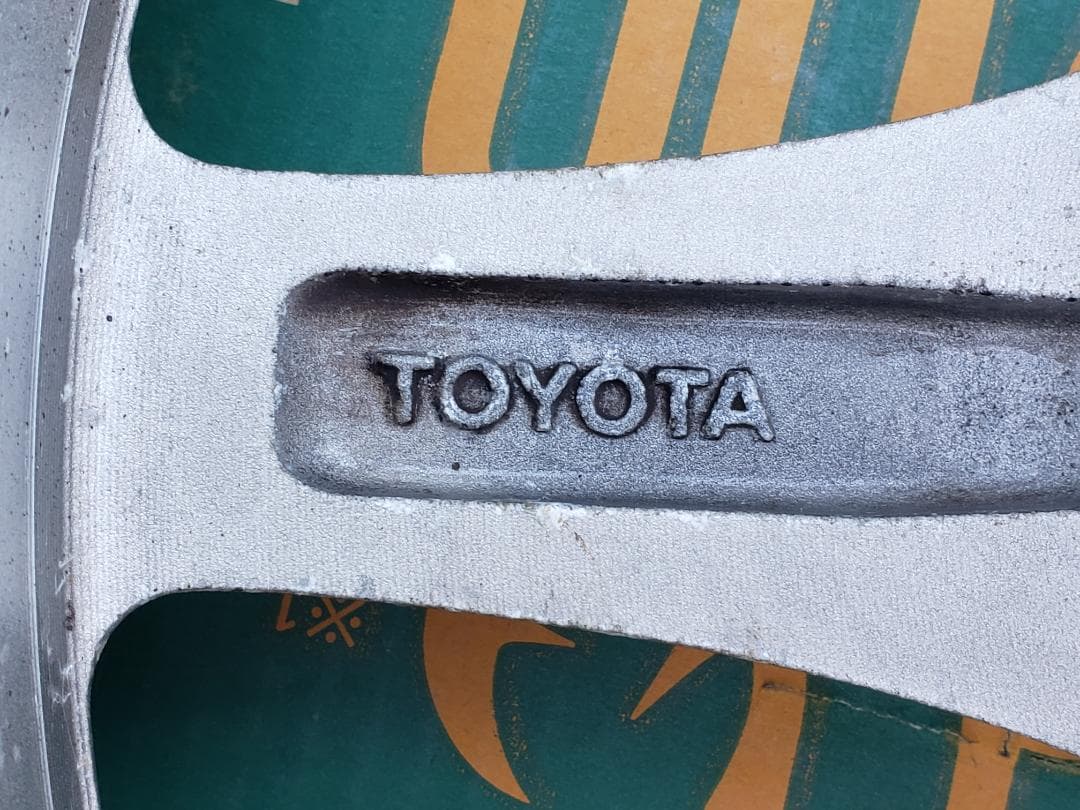 ☆sericaさん専用セリカホイール・ナット付きTOYOTA純正・No４