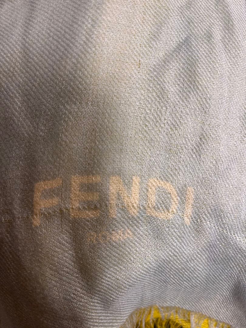 け*け様 ☆FENDI ストール　傷アリ