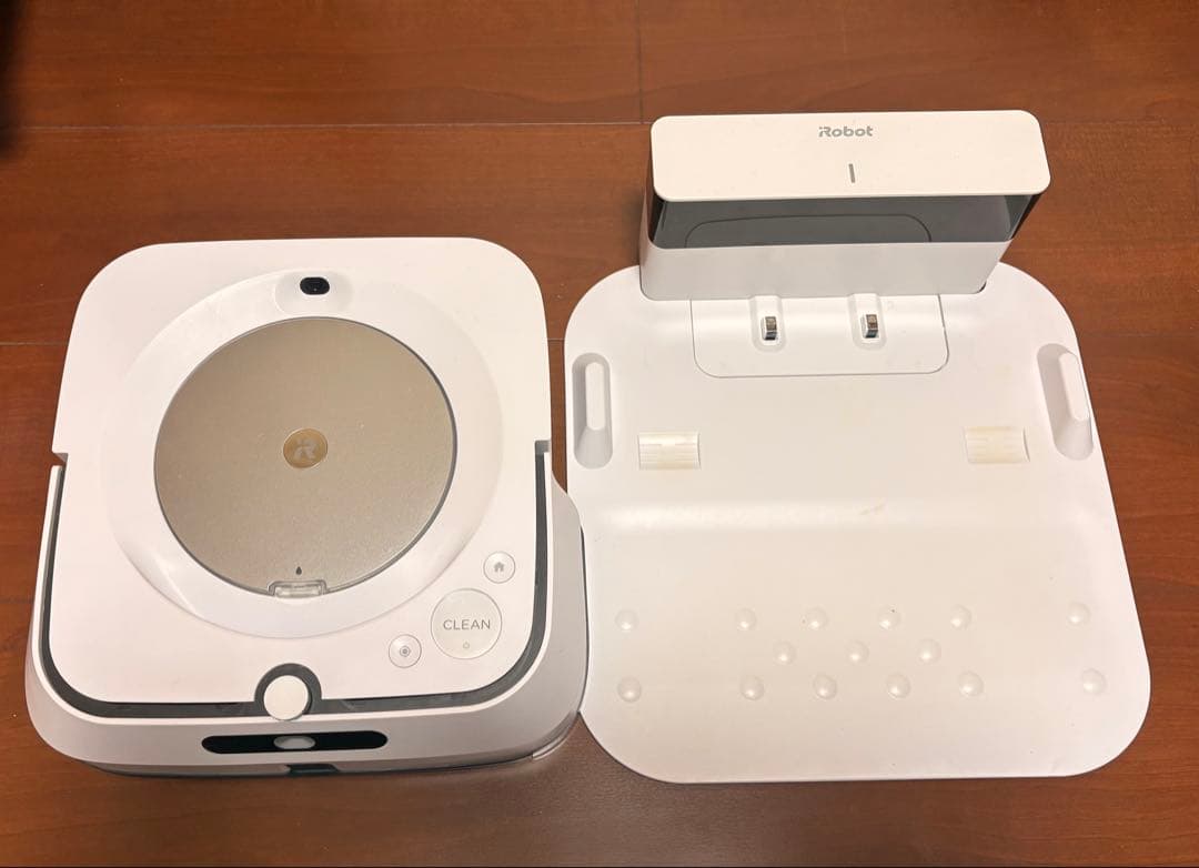 【美品/激安】iRobot/Brava jet m6 本体/パット6枚/洗剤1本