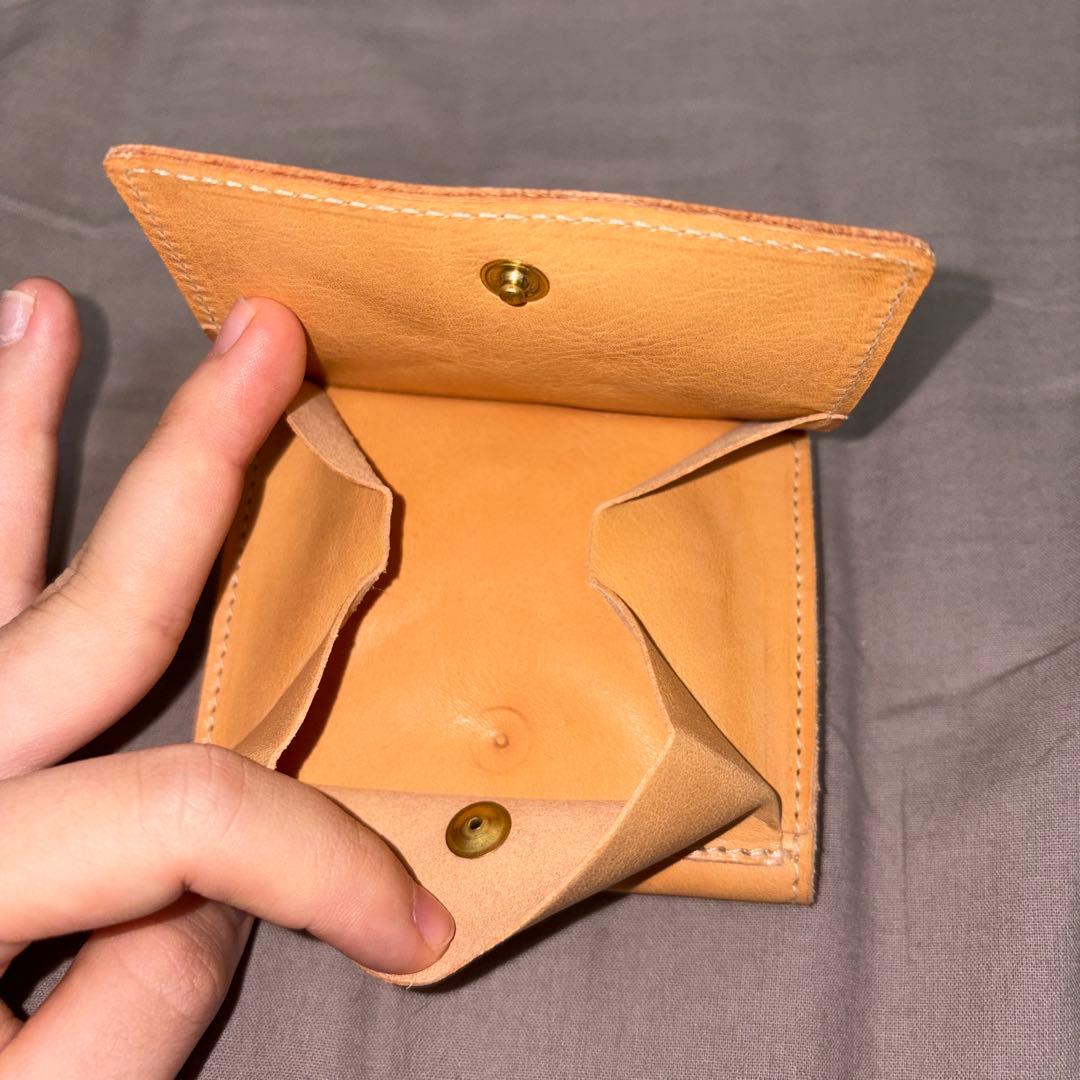 IL BISONTE 三つ折り財布 ベージュ