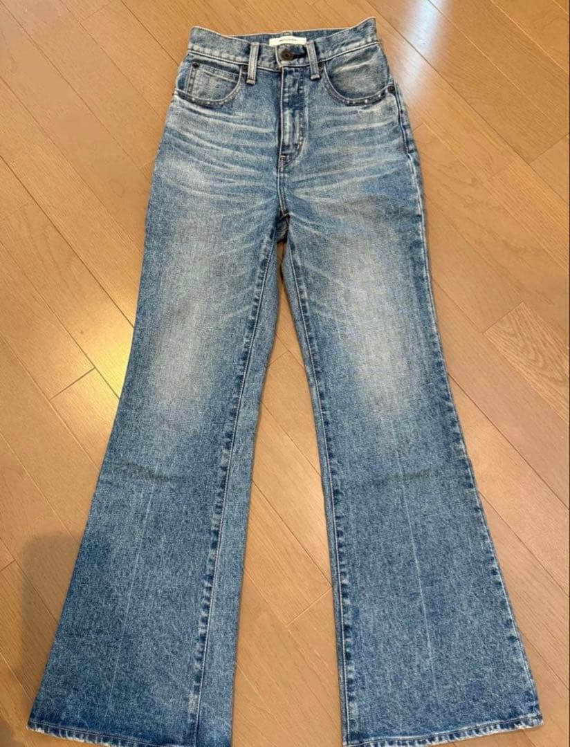 moussy MVS FLAREデニム　24