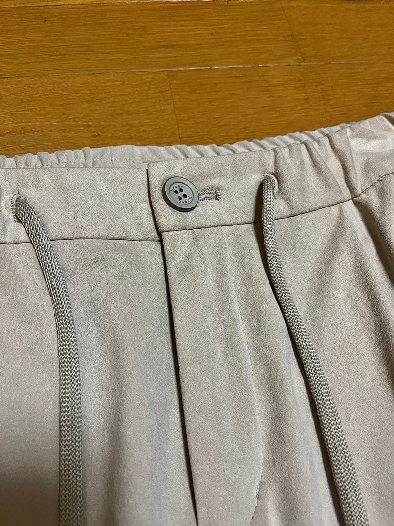 HERNO エコスエード カーゴパンツ アイボリー
