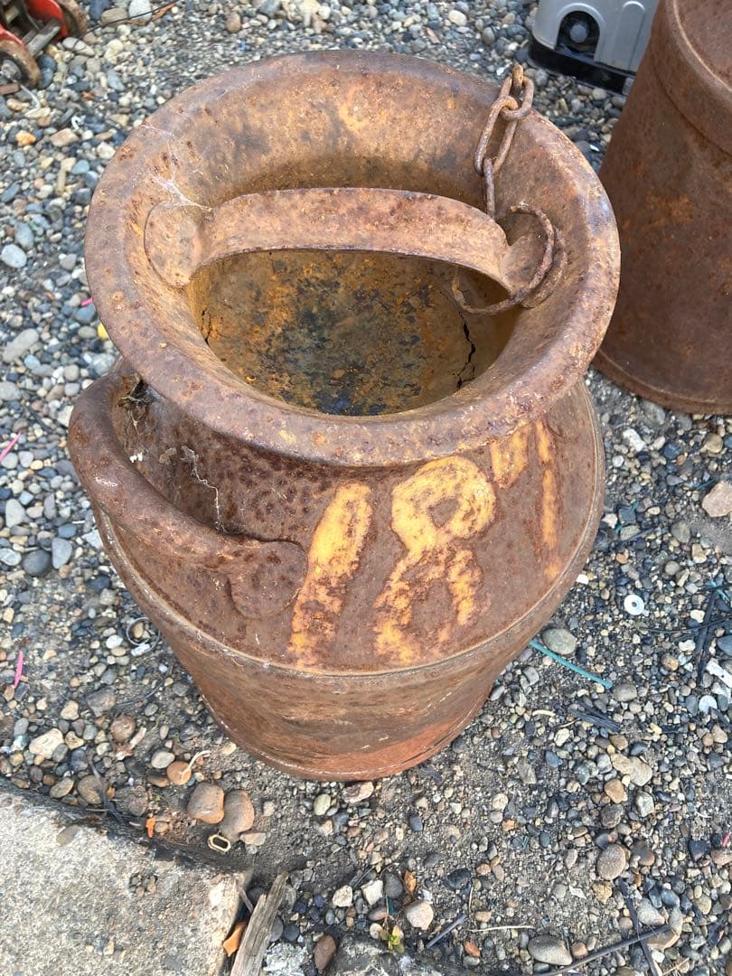 h*o様 アンティーク、コレクションミルク缶牛乳缶 蓋付き レトロ ガーデニング