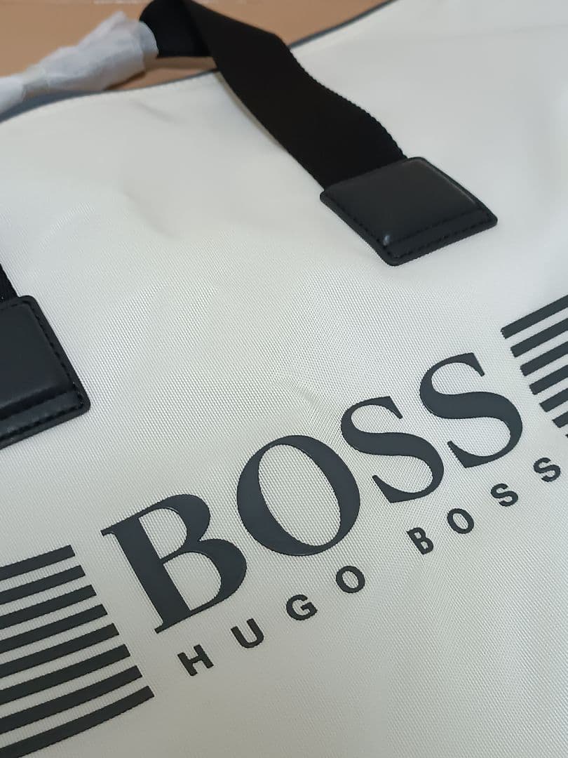 HUGO BOSS ボストンバッグ Holdall 未使用品