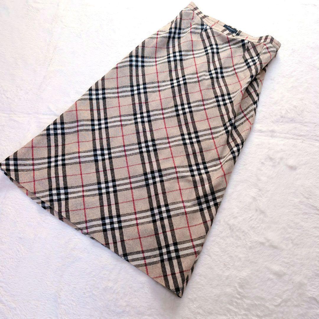 りつ　BURBERRY LONDON バーバリー ロングスカート