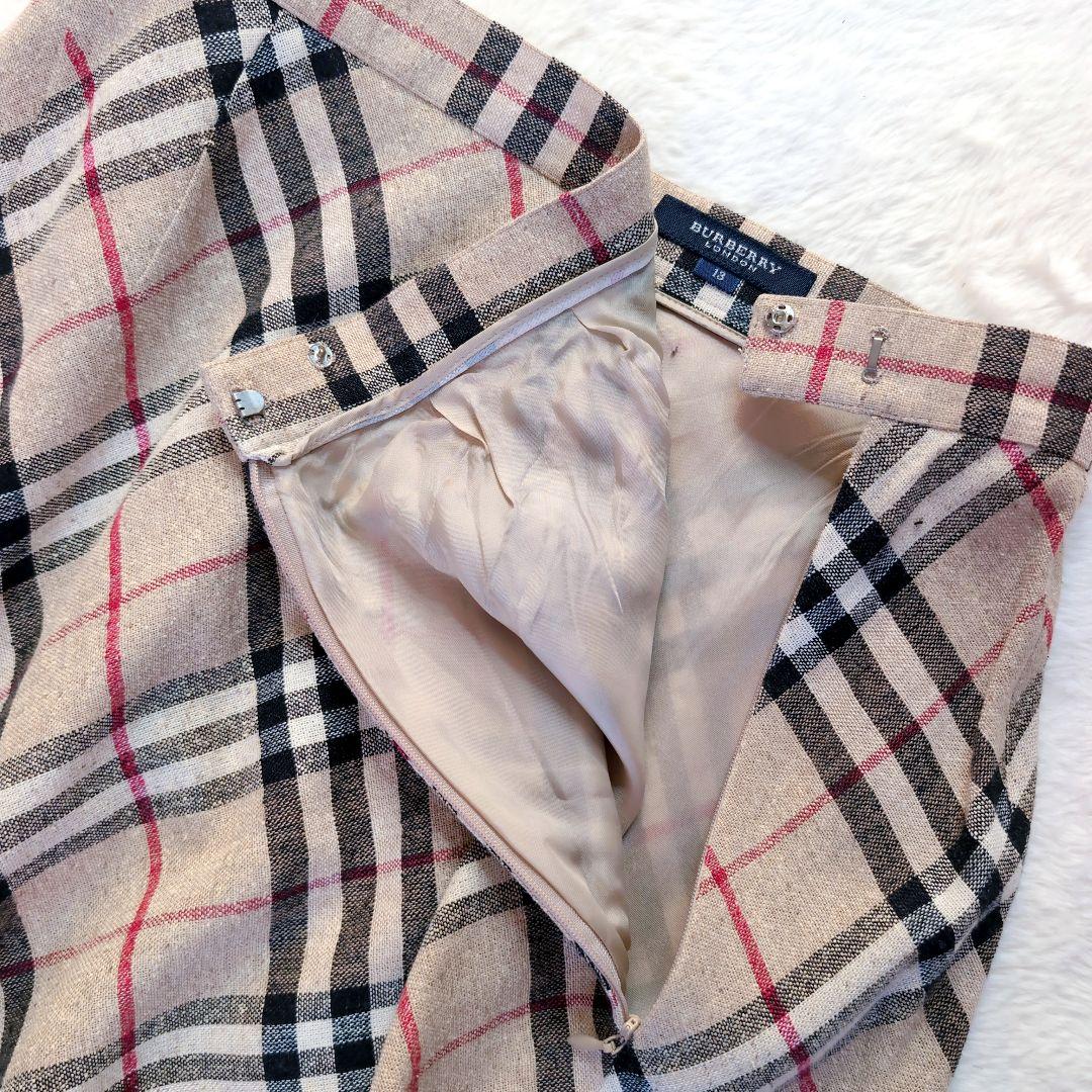 りつ　BURBERRY LONDON バーバリー ロングスカート