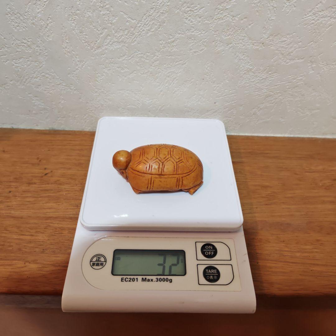 時代提物 仏教美術置根付 木彫 【亀仙人】高さ約6.6cm 重さ32ｇ☆縁起物☆