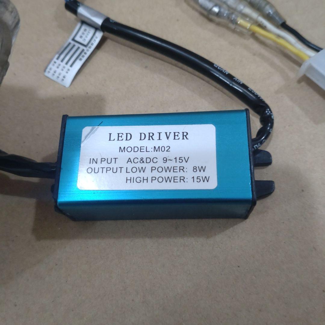 アドレスV125/G　ヘッドライト　LED化