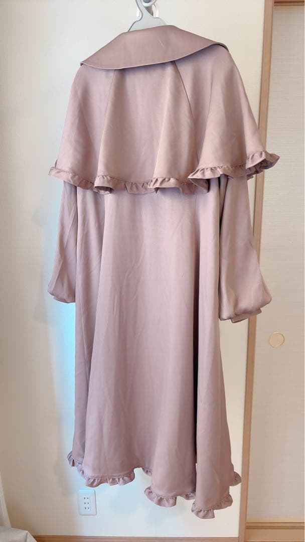 【新品タグ付き】青木美沙子 ×NINA'S ケープコート ピンク 中桃 Mサイズ