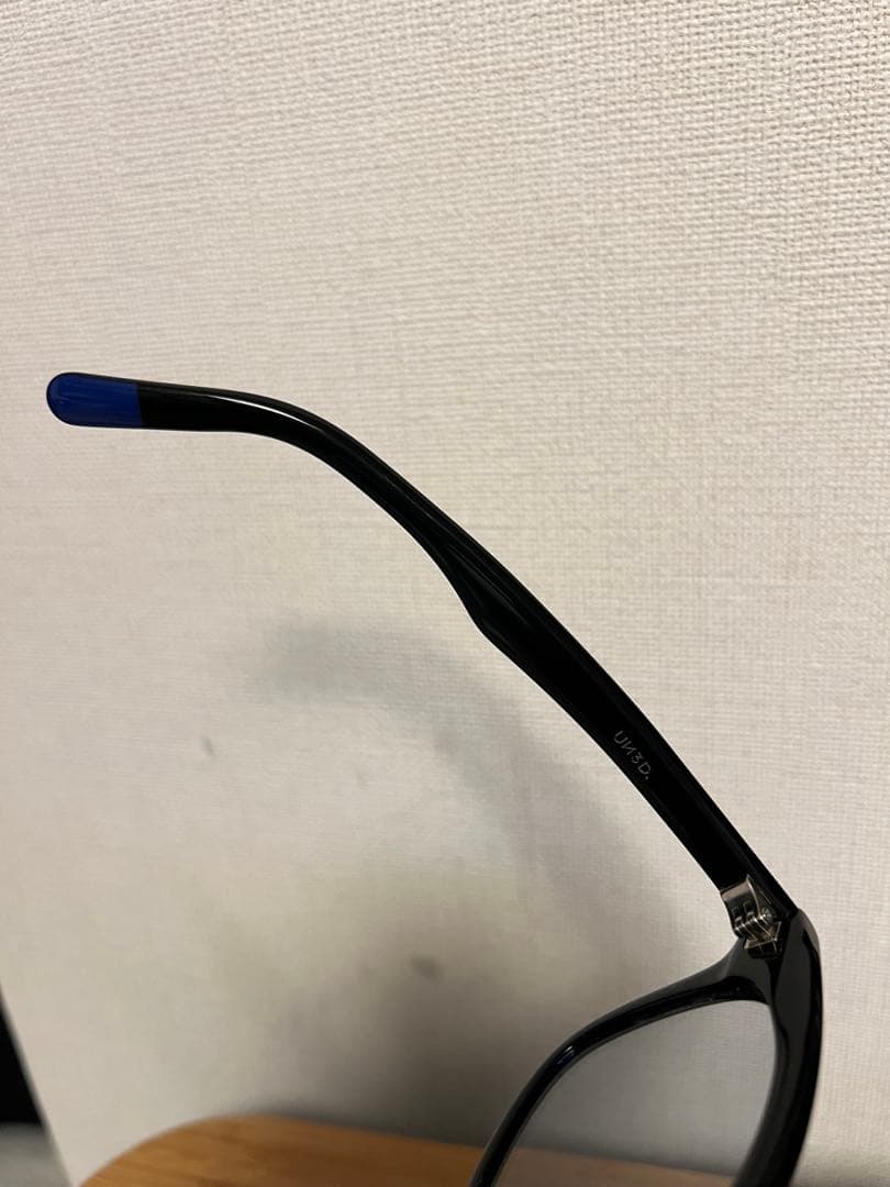 UN3D. 調光サングラス