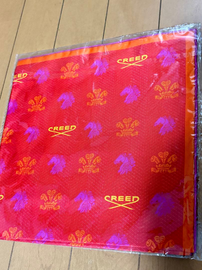 【正規品】CREED クリードロイヤルウード、オマケ：シルクスカーフ