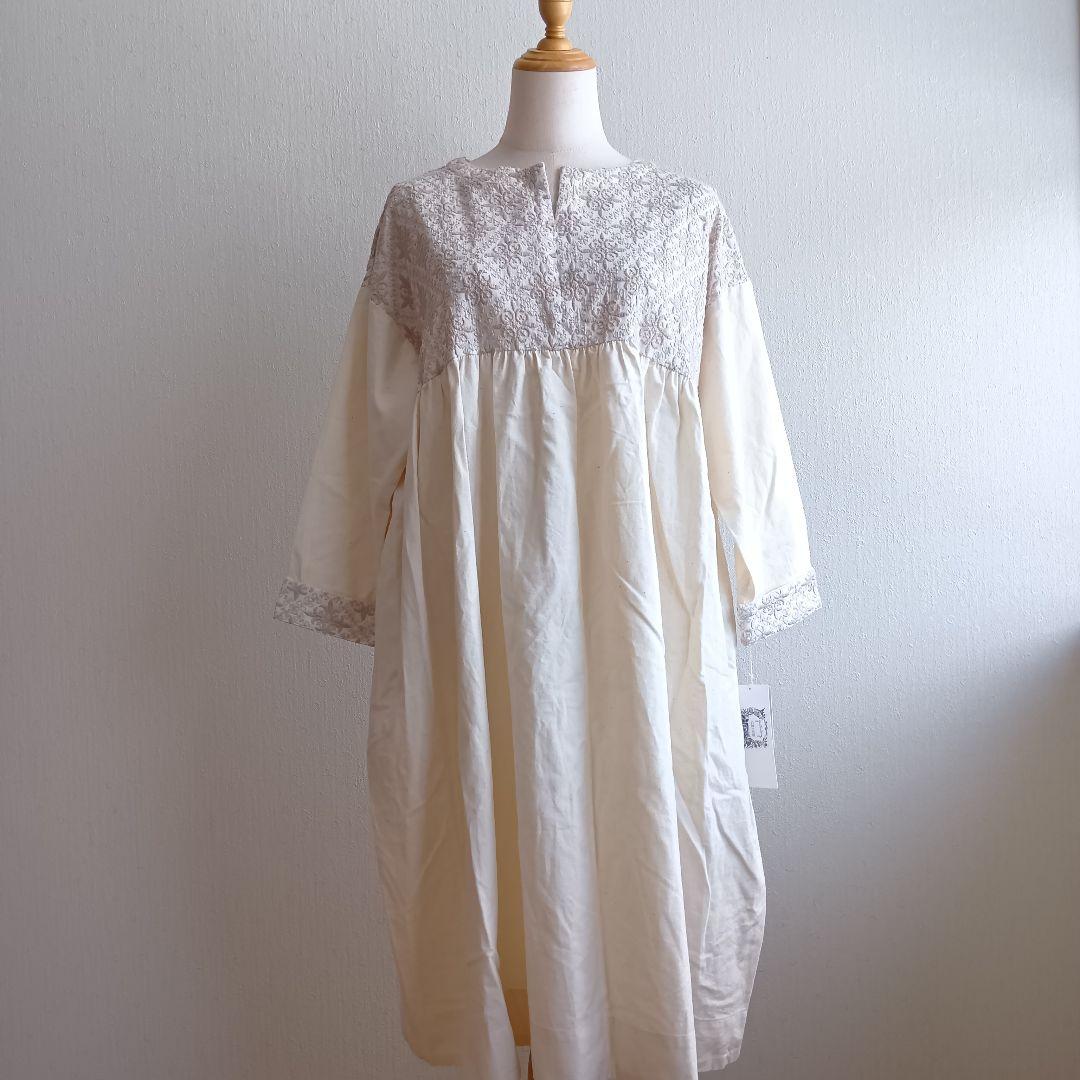 【タグ付き未使用品】コットンハウスアヤ 刺繍ワンピース 日本製