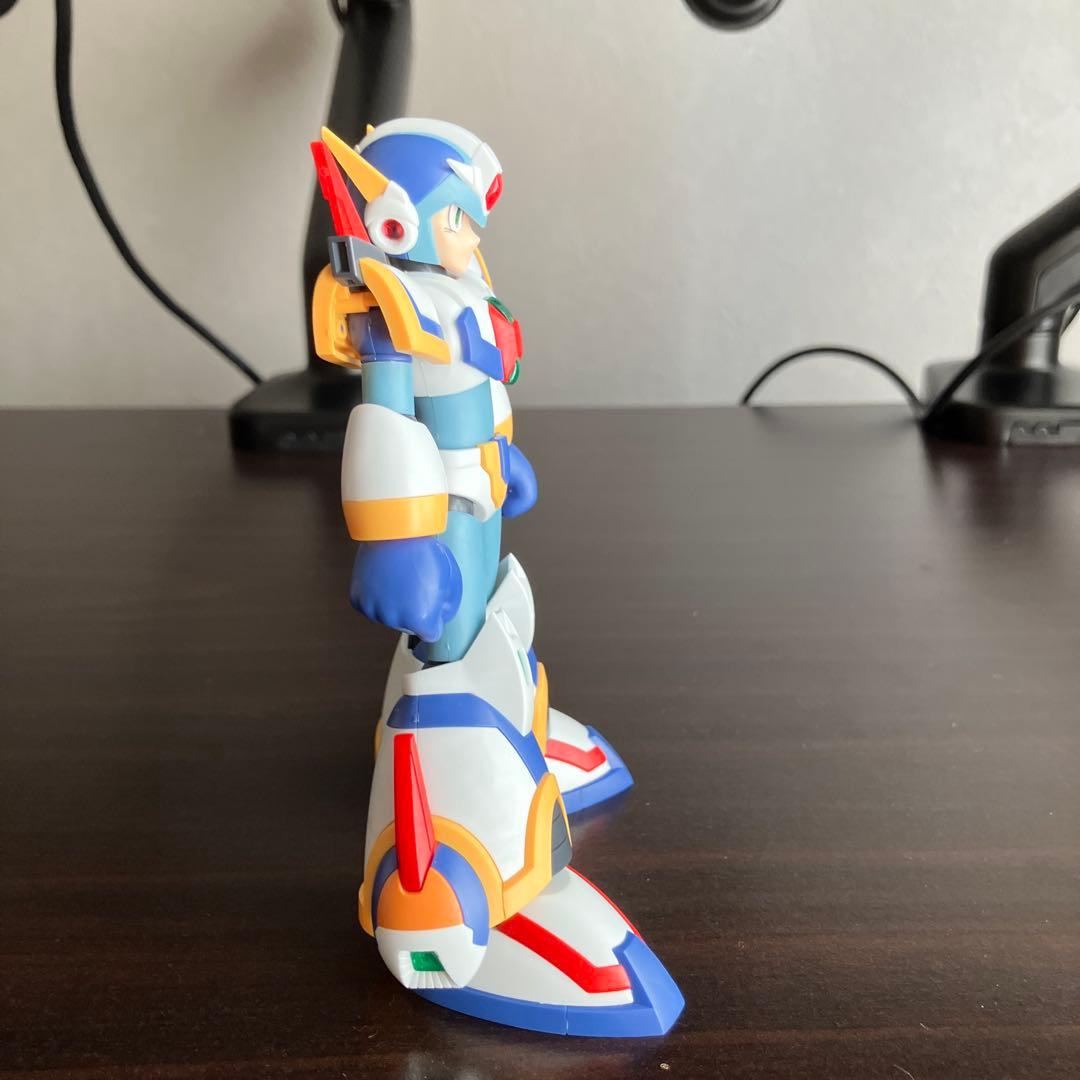 組み立て済み コトブキヤ ロックマンXフォースアーマー