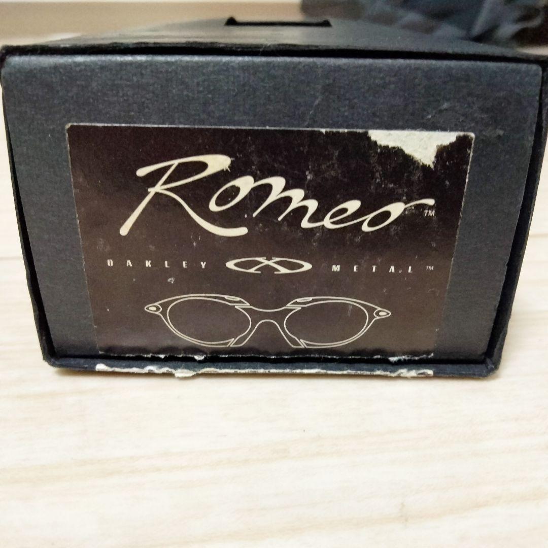 Oakley Romeo サングラス ケース（付属品あり）