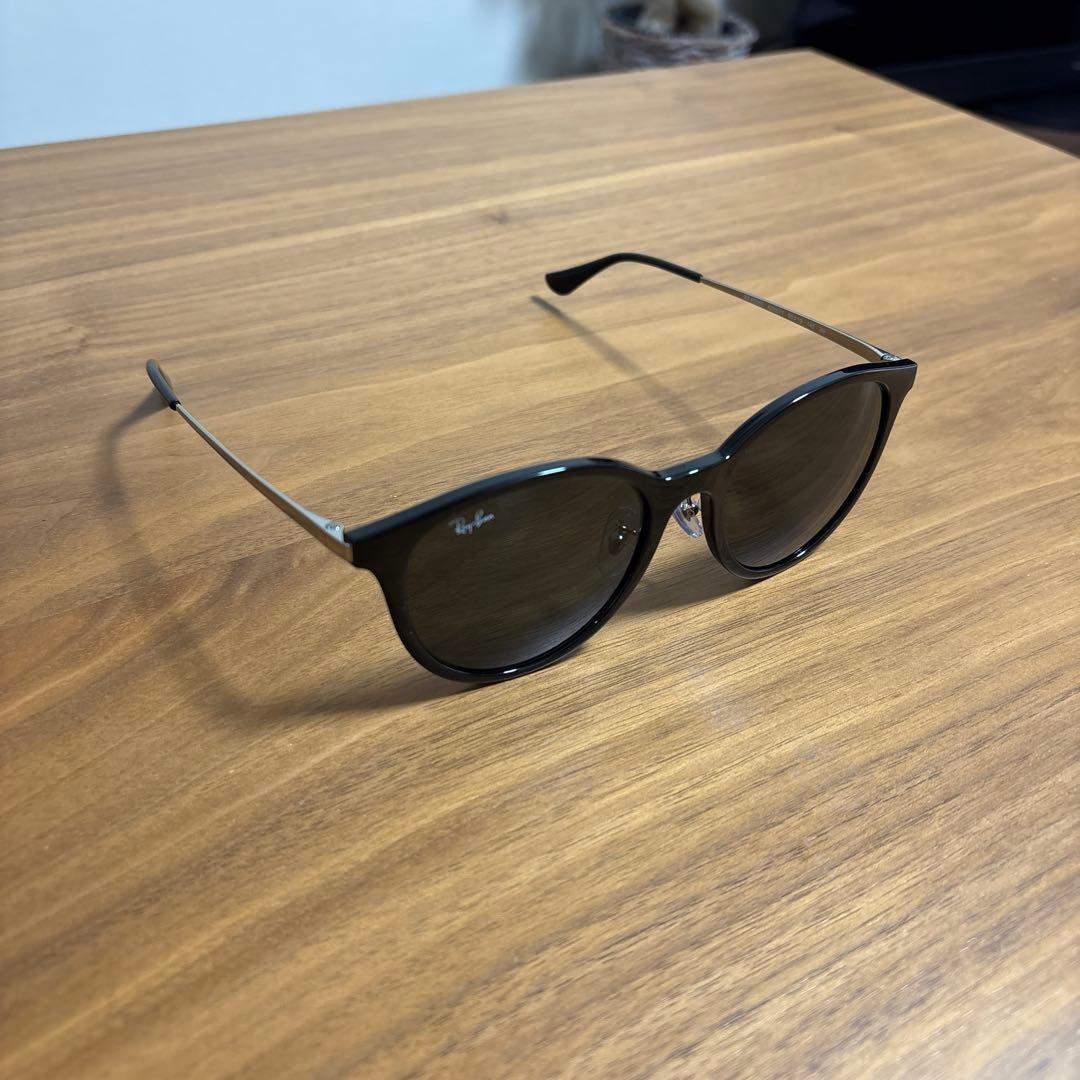 Ray-Ban RB4334Dサングラス 新品未使用