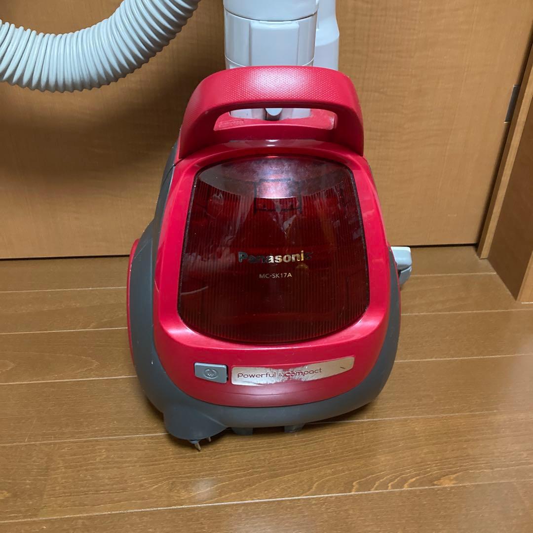 美品　Panasonic 電気掃除機　MC-SK17A-R