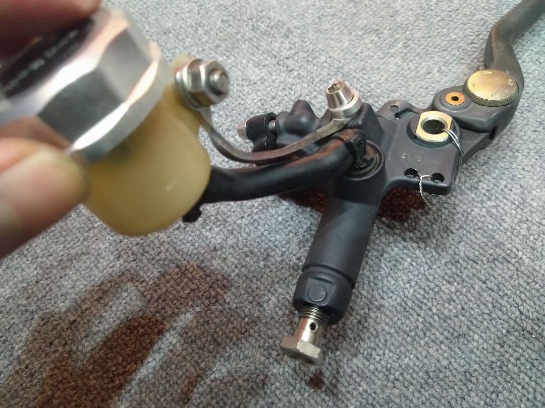送料込ブレンボタンク別体式クラッチマスター 13ミリbrembo 10.5058