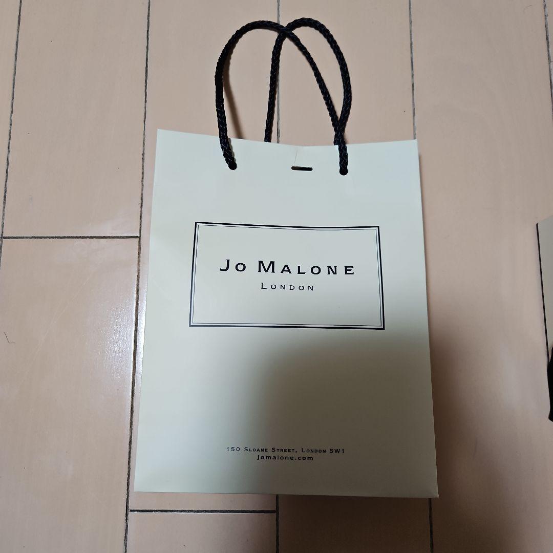 Jo MALONE LONDON イングリッシュ ペアー & フリージア ボデ…