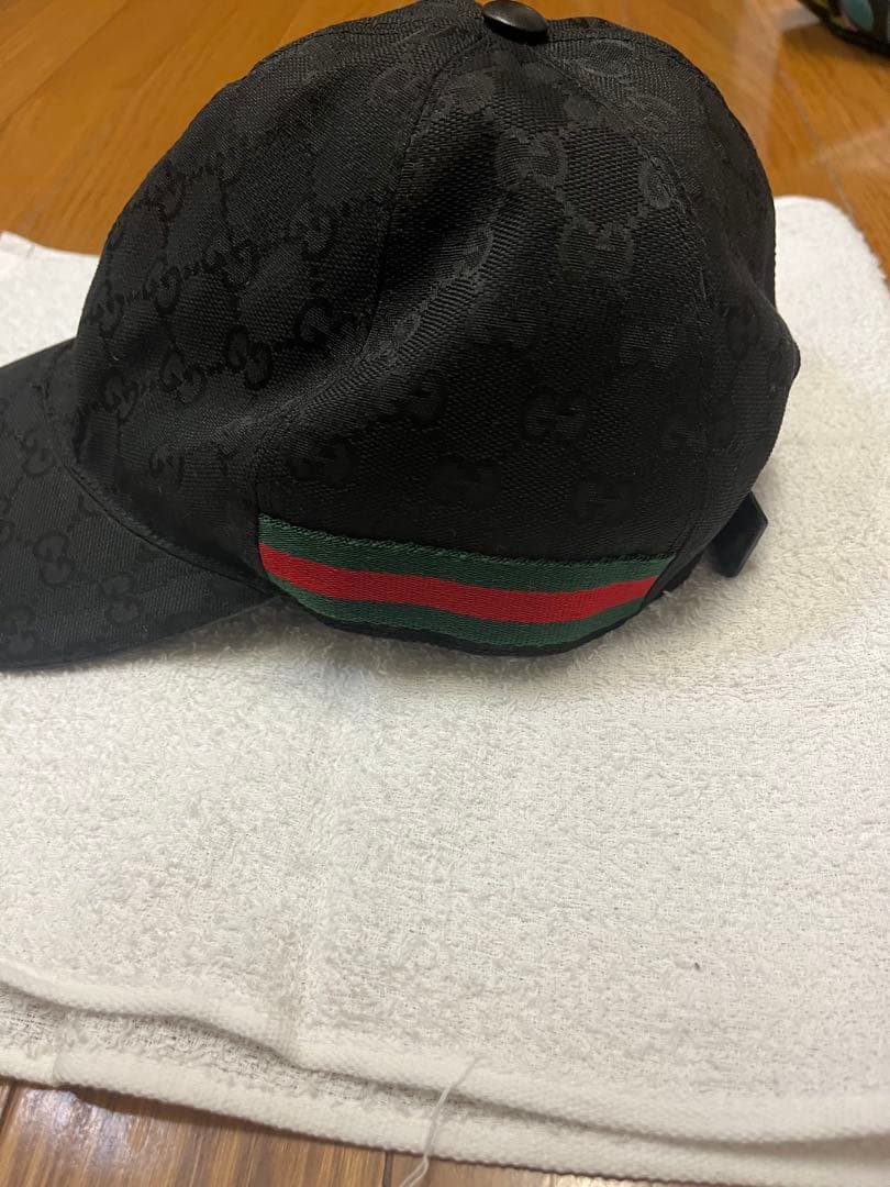 ［美品］Gucci ブラック GGパターン キャップ