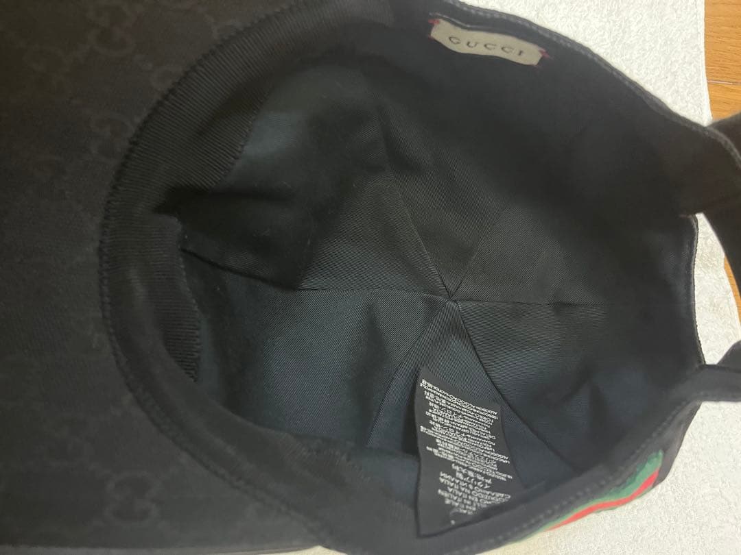 ［美品］Gucci ブラック GGパターン キャップ
