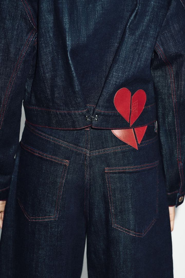 完売品 ZARA Z1975ハイウエストバレルフィットデニムパンツ EU42