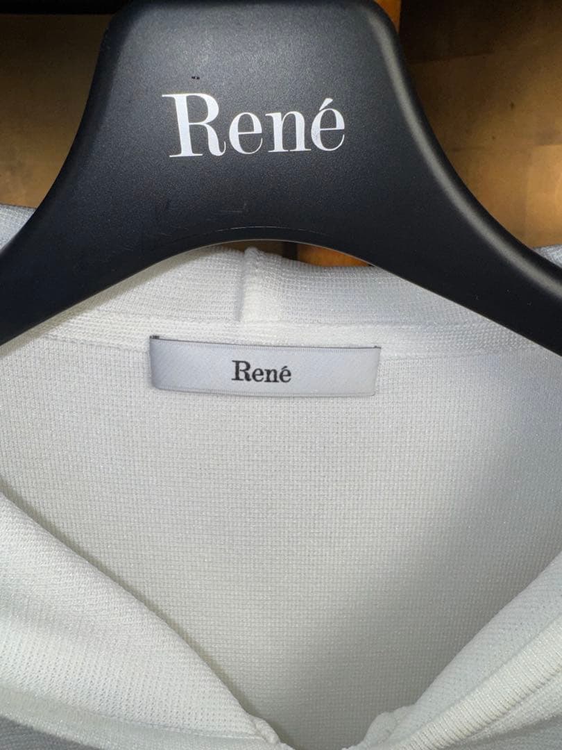 【Reneルネ】新品定価48,000円ウォッシャブル刺繍パーカー36