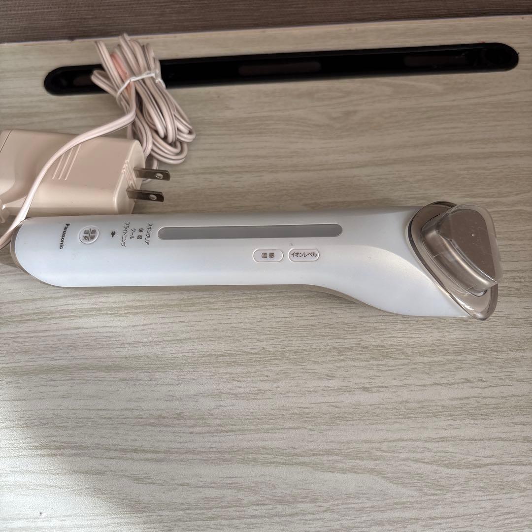 Panasonic スキンケア美顔器 EH-57 充電器付き