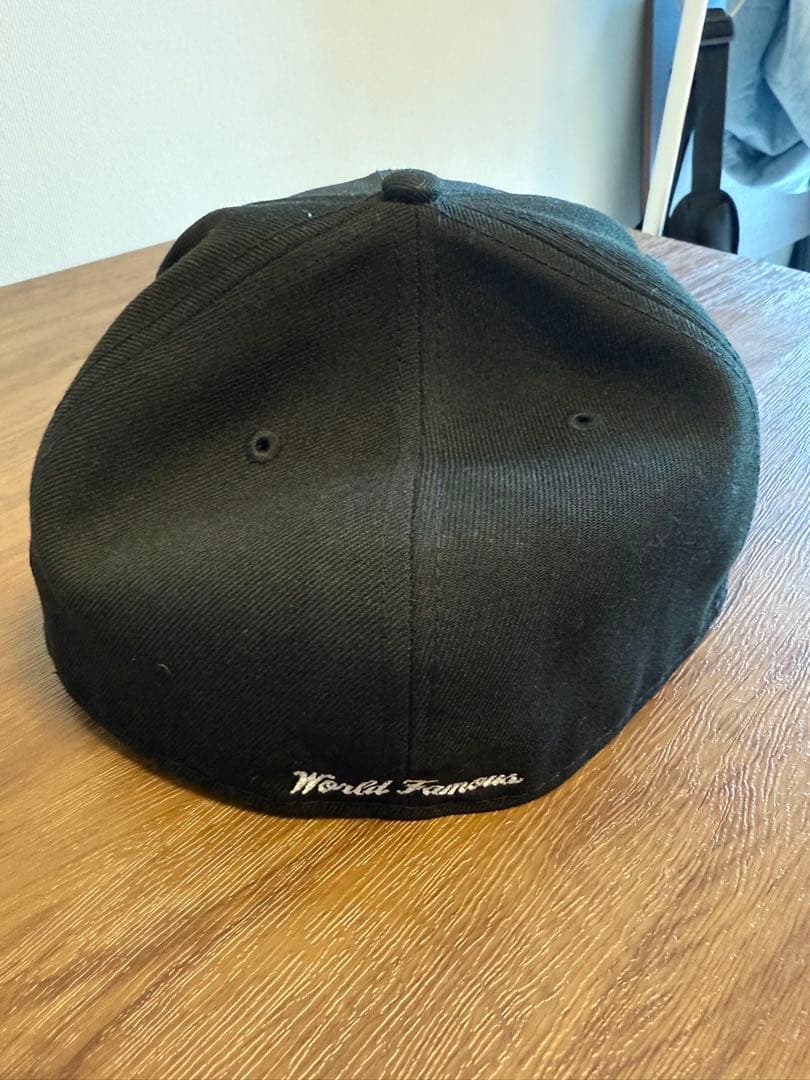 Supreme ニューエラ キャップ