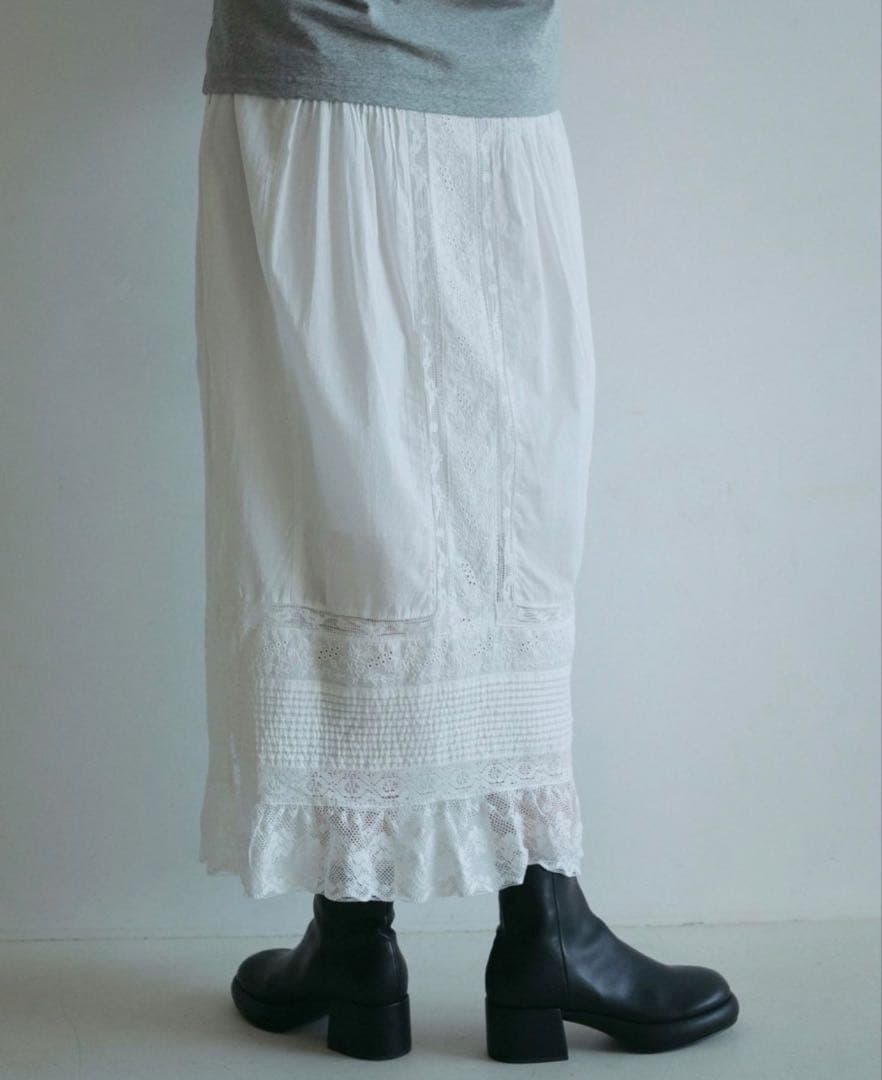 【anuke】Tuck Lace Skirt