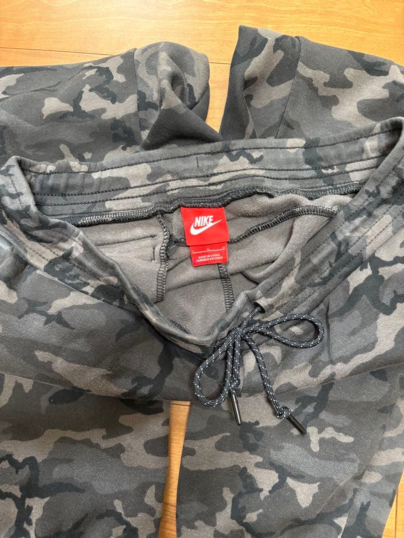 の*ん様 NIKEテックフリースセットアップ美品上下ジョガーパンツ希少迷彩