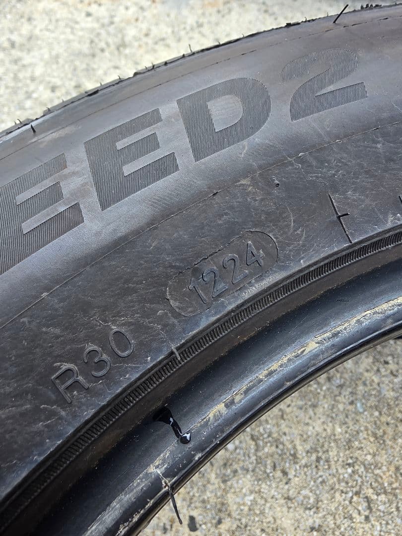 235/55R18 ハリアー　4本セット