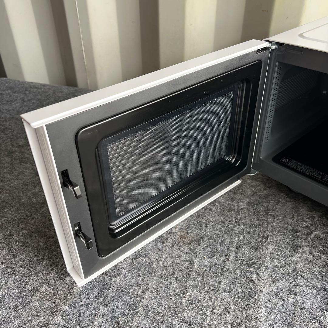D90最新モデル✨　東芝　電子レンジ　ホワイト　フラット　新生活応援✨