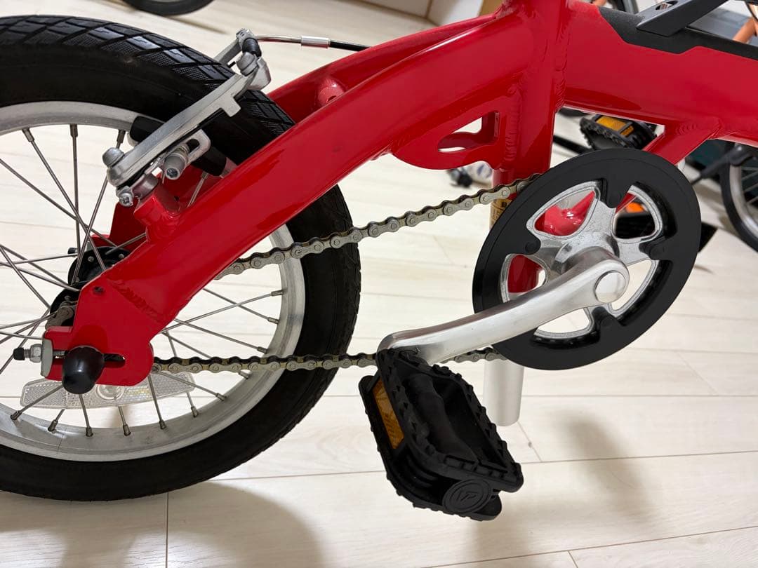 【大阪引取】ログ アウトランク LOG OUTRUNK 折りたたみ自転車　赤