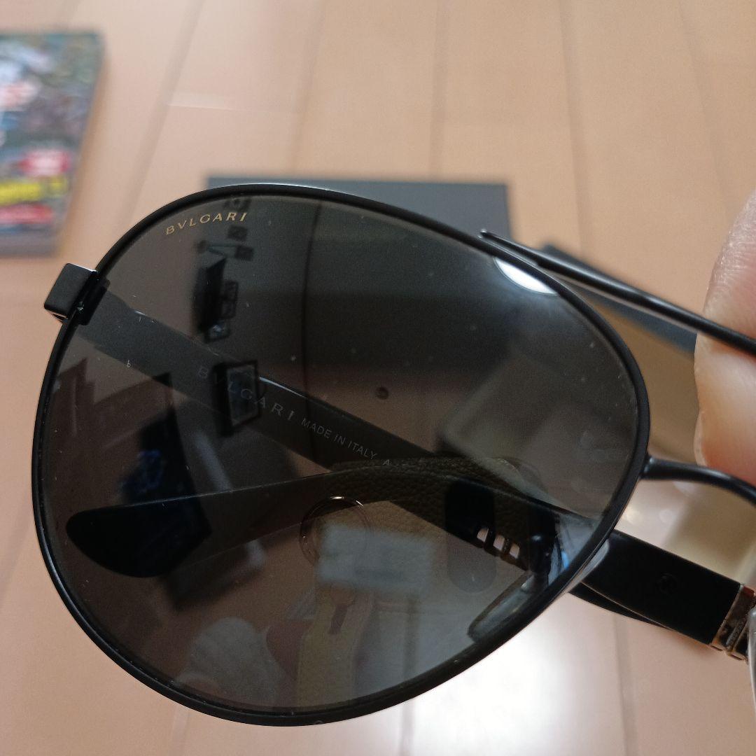 BVLGARI ブラックサングラス