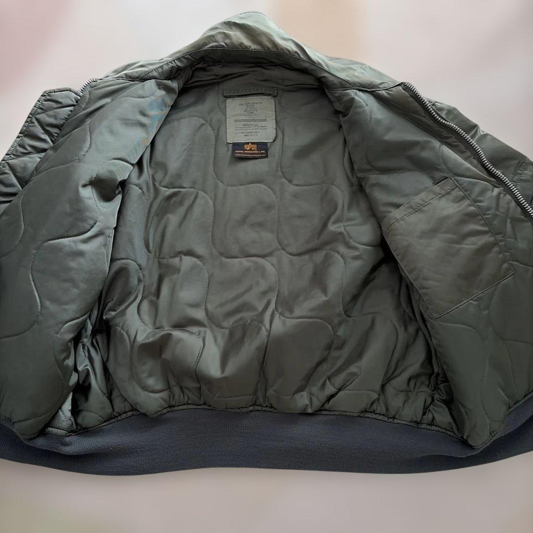 ALPHA INDUSTRIES MA-1フライトジャケット　USA製　オリーブ