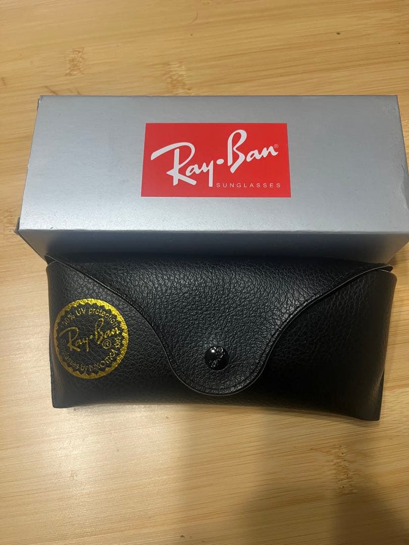 梨花さん専用　Ray-Ban ブラックサングラス ケース付き