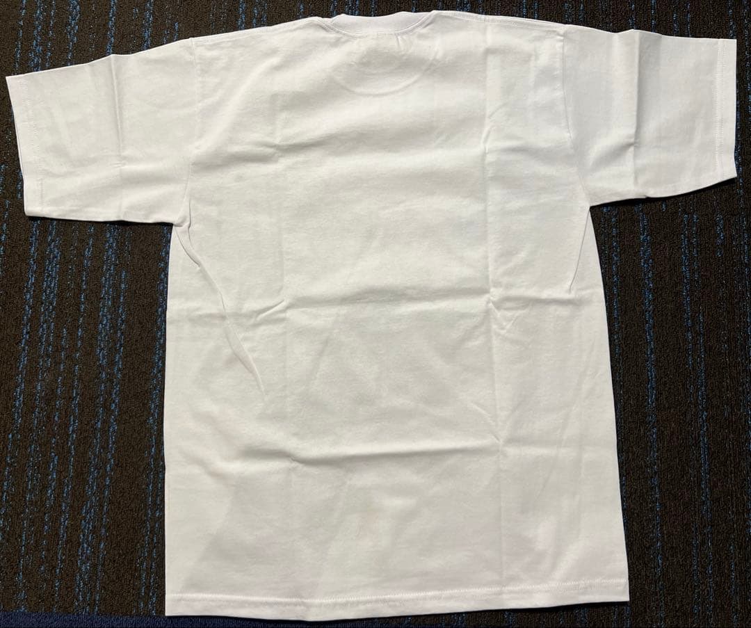 づ*め様 新品　bakateee シークレット　Tシャツ Lサイズ