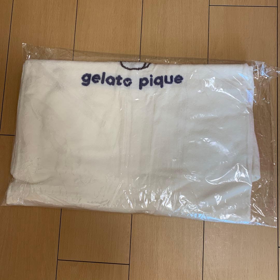 ジェラートピケ　サンリオハウス　スムーズィーワンピース　ハローキティ　新品未使用