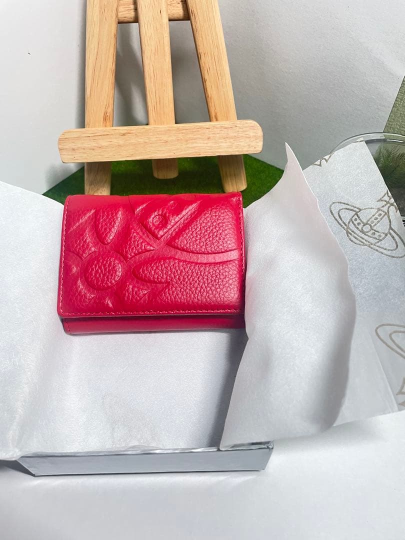 【新品未使用】Vivienne Westwood レッド 三つ折り財布
