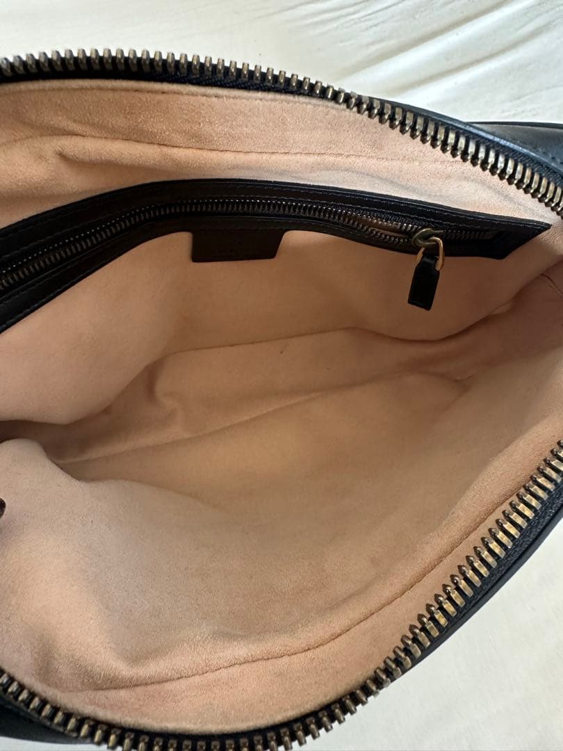 Gucci グッチ GGマーモント ベルトバッグ