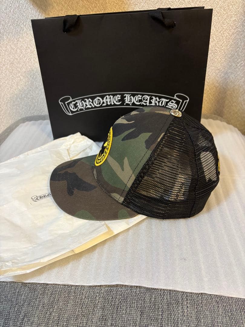 【美品】クロムハーツキャップYellow CH Plus Trucker Cap