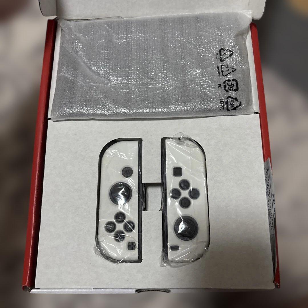 d*9様 Nintendo Switch 本体