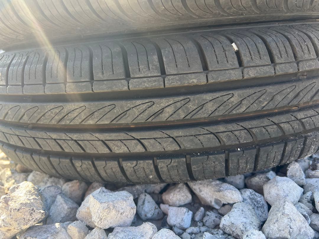 ロードストーン　ユーロビズ　hp02 145/80r13 23年製　新品同様