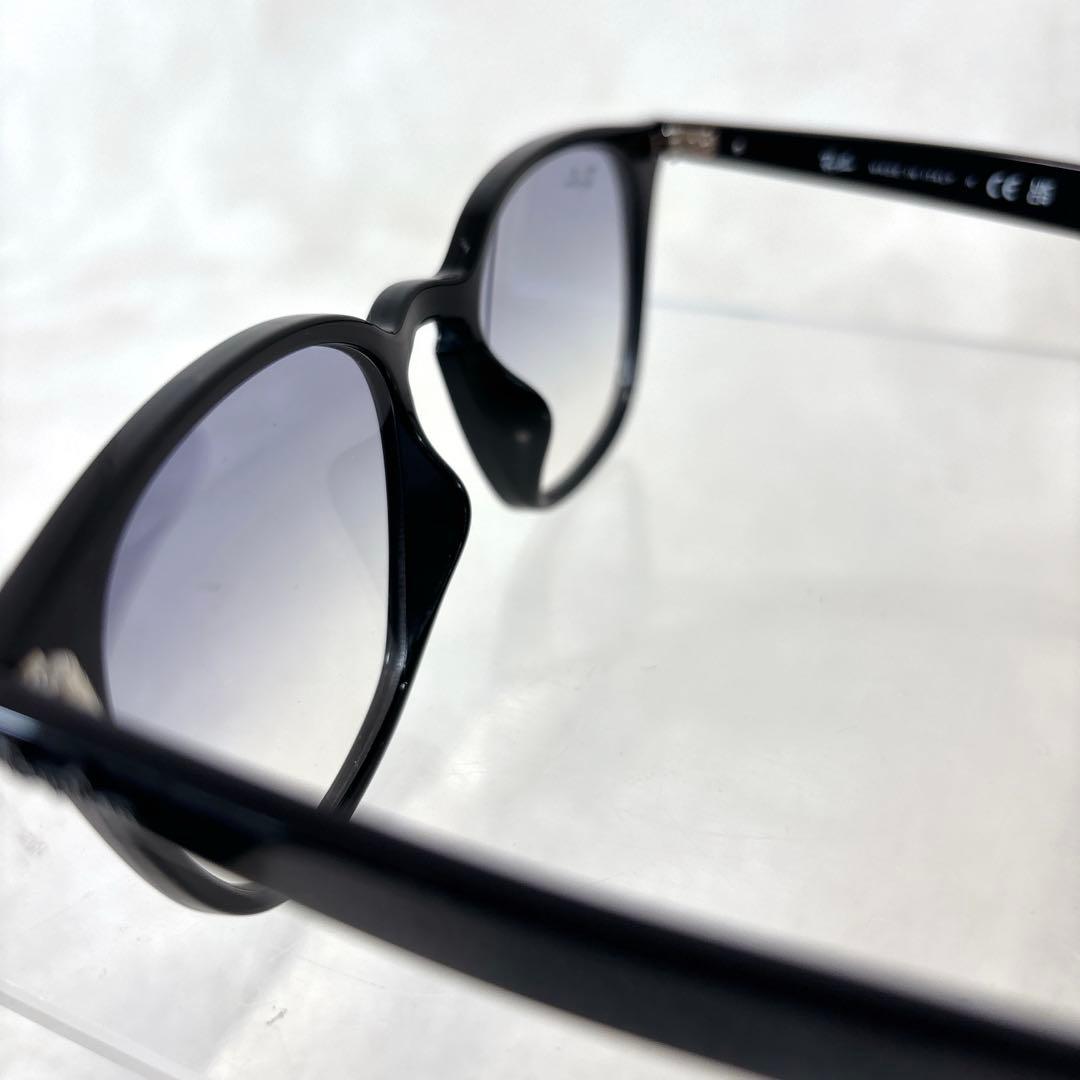 人気モデル RayBan レイバン RB4258F 601/19 有名人着用