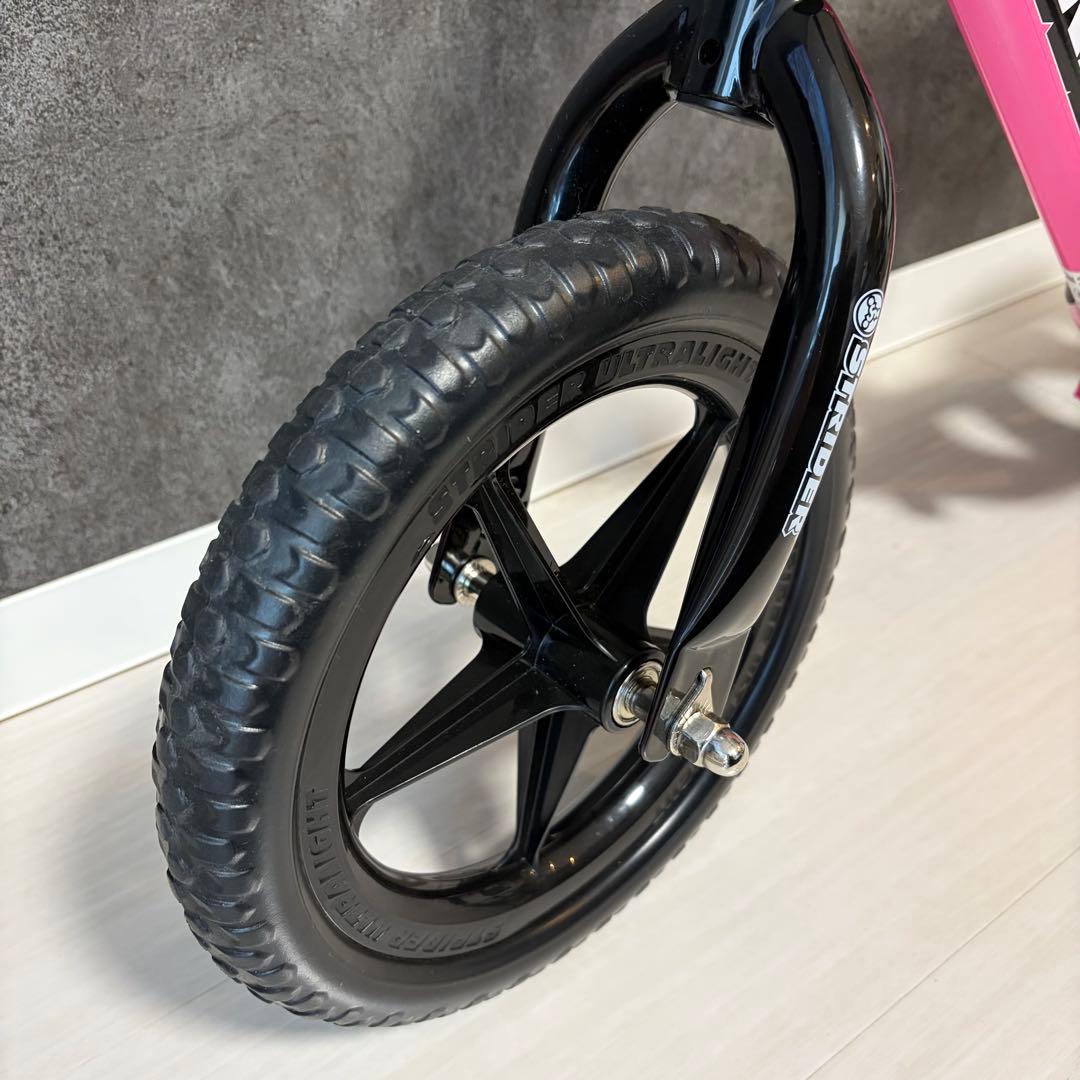 【正規店購入】美品　ストライダースポーツモデル　ピンク　12インチ　キッズバイク
