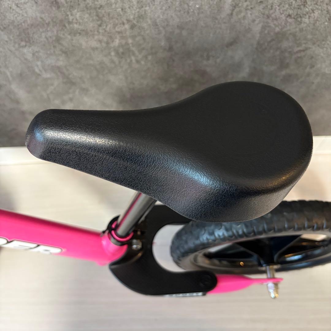【正規店購入】美品　ストライダースポーツモデル　ピンク　12インチ　キッズバイク