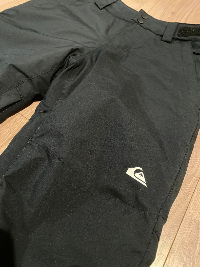 Quiksilver ブラック スノーボードパンツ　子供用　150cm