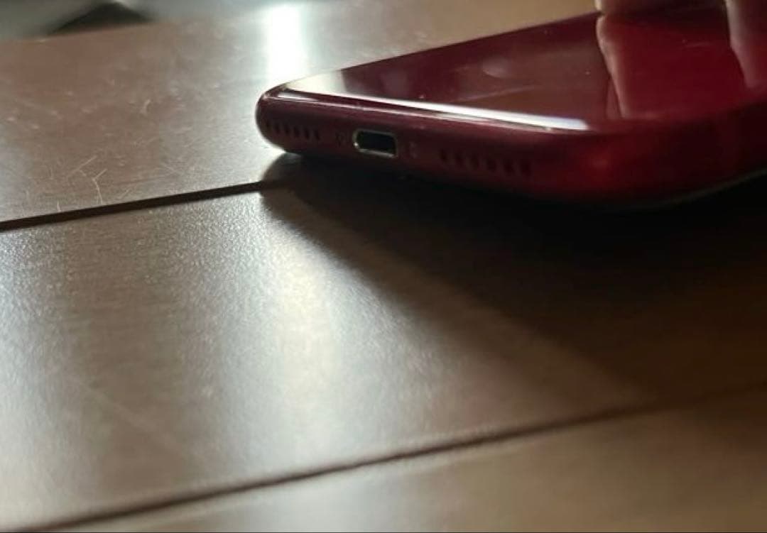 スマートフォン本体 Apple iPhone 8 64g