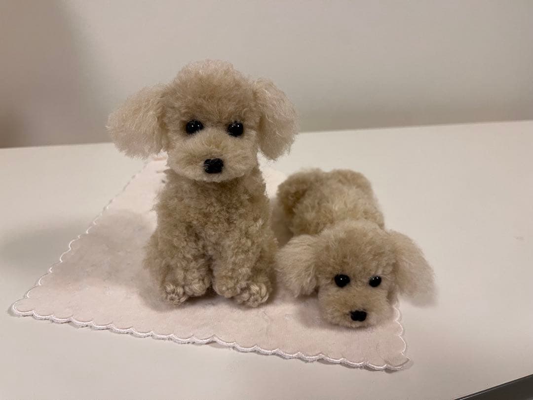 うさぎ トイプードル編みぐるみ（植毛）犬【伏せ】【お座り】アプリコット